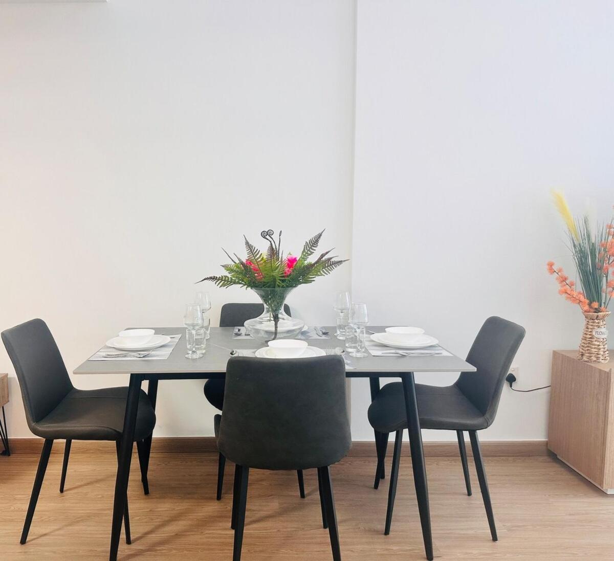 Airvistas Elevate Living 1bhk Dubai